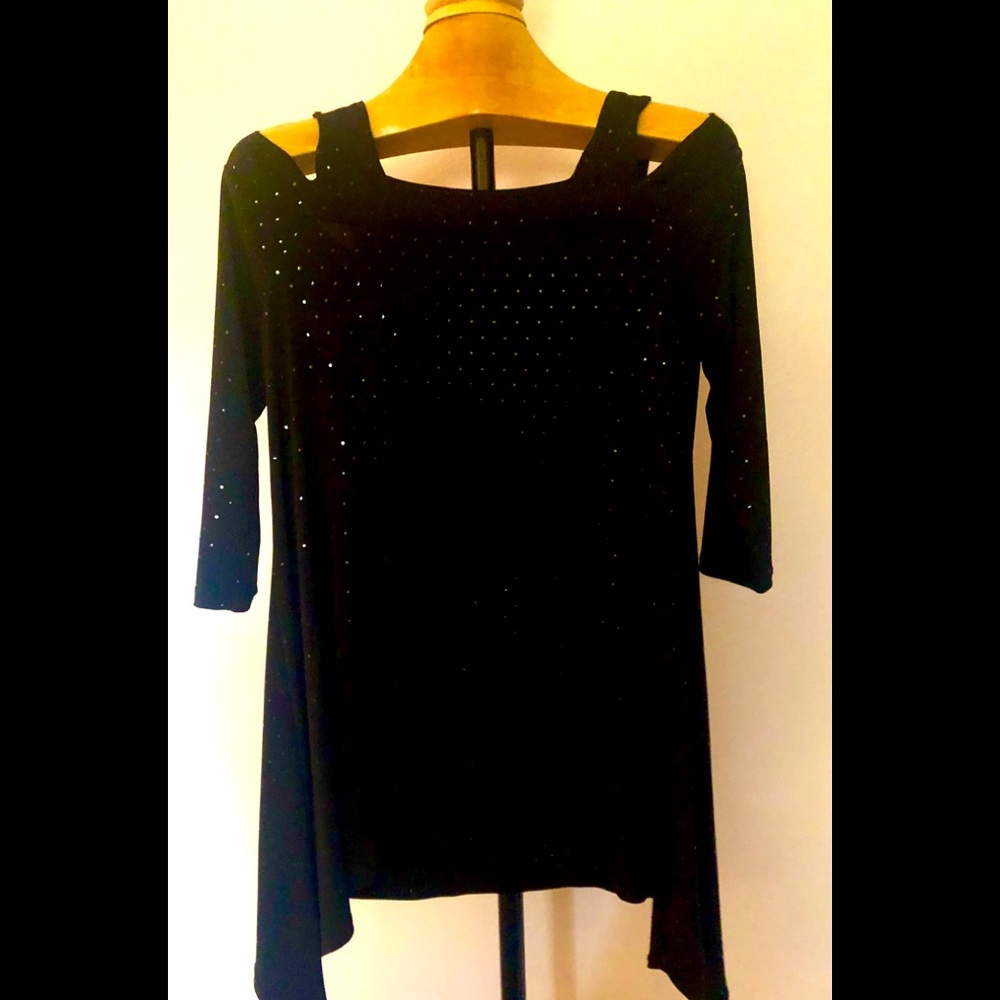 Fabulous CARA SUN WOO Black Sparkle Cold Shoulder Top